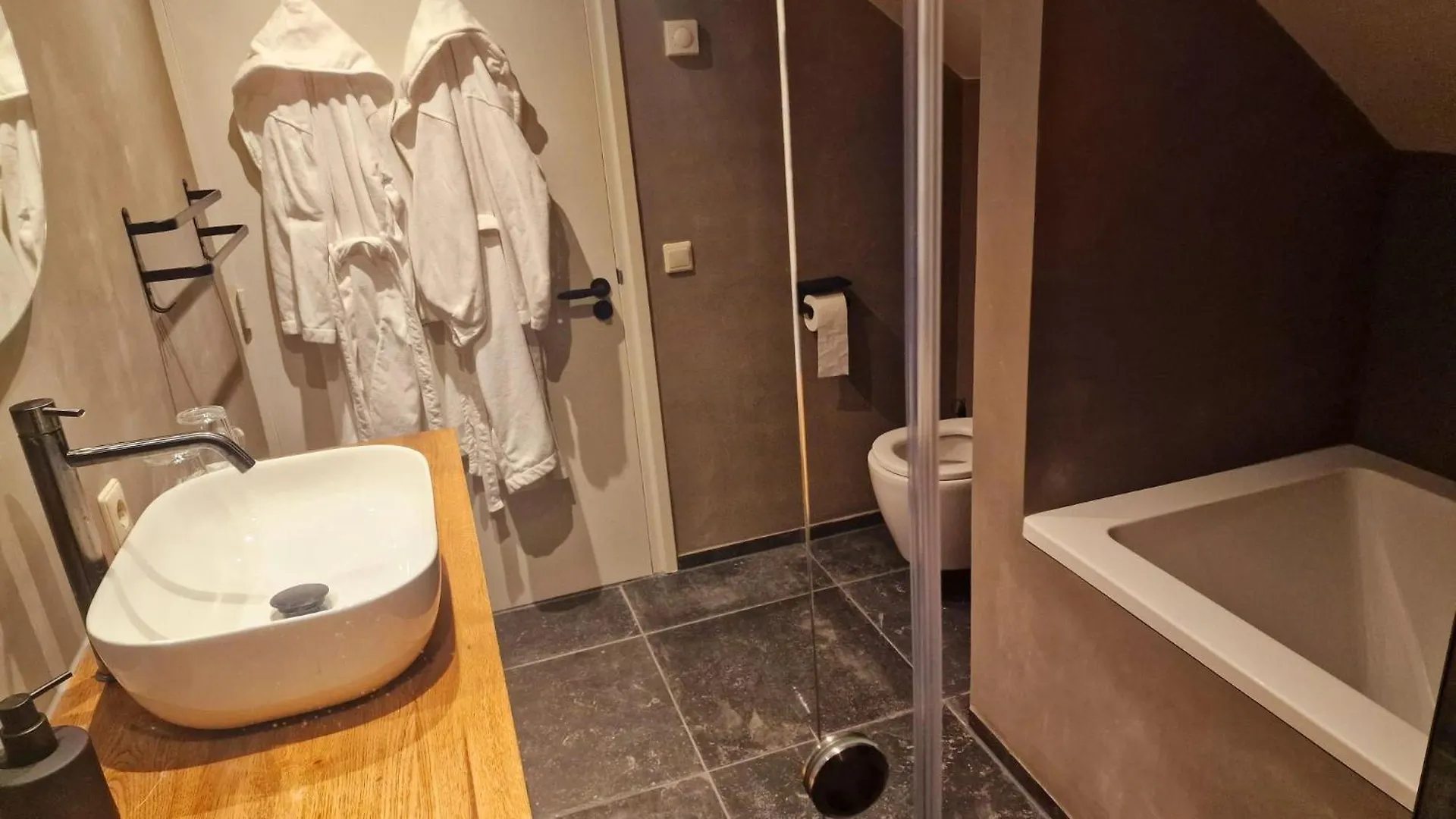De Pingerhoeve Nuth Hotel