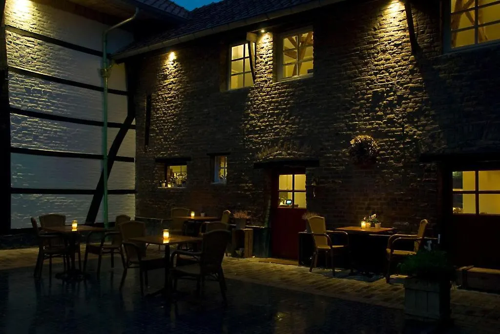 Hotel De Pingerhoeve Nuth